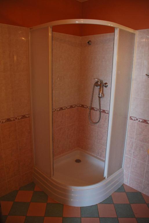 Hotel Marina Hermanuv Mestec Chambre photo